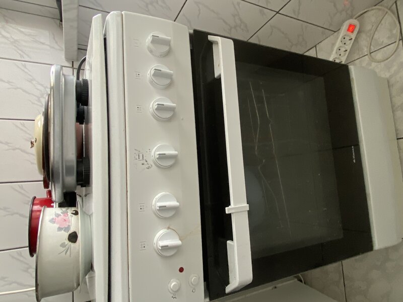 Vanzare mobila si electrocasnice